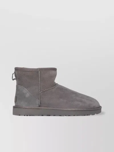 UGG EFFICIENT MOISTURE-WICKING MINI BOOT