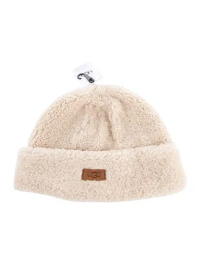 Pre-owned Ugg Embroidered Shearling Beanie W/tags In Neutral