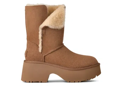 Pre-owned Ugg Esmee Boot (women's) Sneakers In Chestnut In Brown