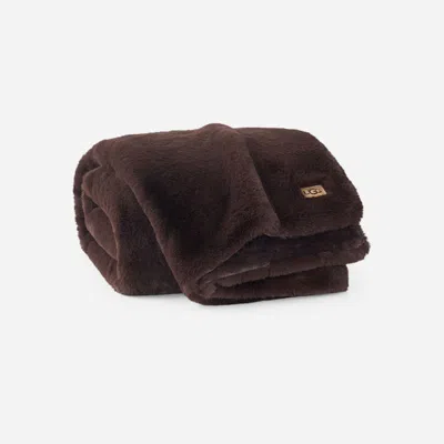 Ugg ® Euphoria Throw 50" X 70" Polyester Blankets In Allspice
