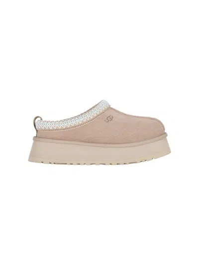 UGG UGG FLAT SHOES
