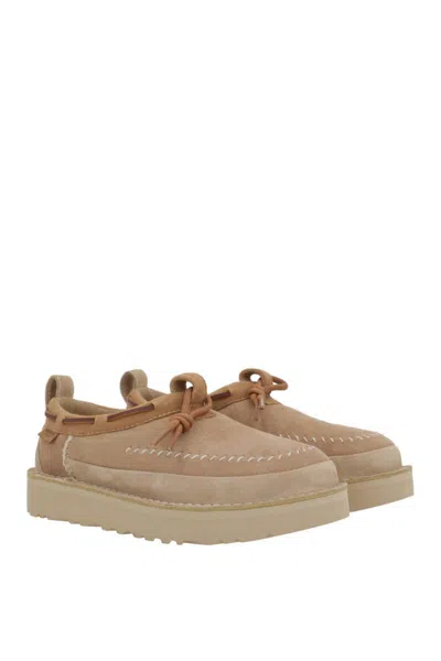 Ugg Flat Shoes