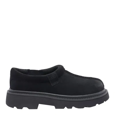 UGG UGG FLAT SHOES