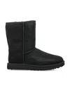 Ugg Classic Ii Short Boots In Black