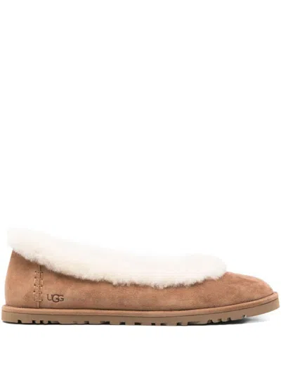 Ugg Flat Shoes In Brown