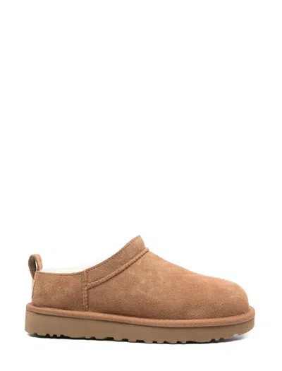 Ugg Flat Shoes In Brown