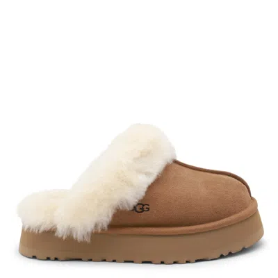 Ugg Flat Shoes Chestnut In Neutral
