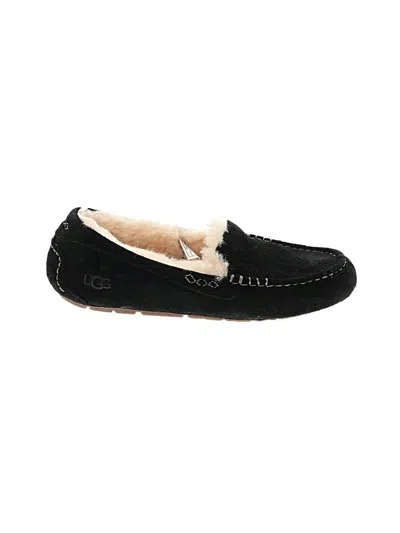 Pre-owned Ugg Flats In Black