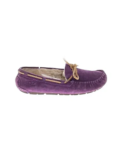 Pre-owned Ugg Flats In Purple