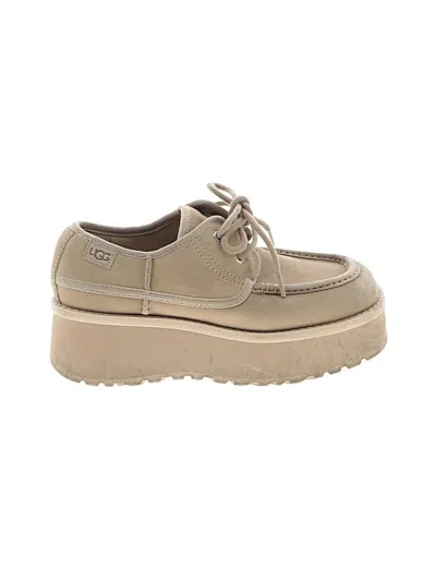 Pre-owned Ugg Flats In Tan