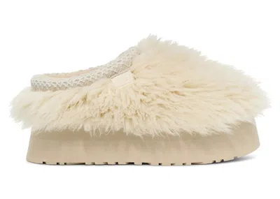 Pre-owned Ugg Fluff Momma Sugar Tasman Slipper (women's) Sneakers In White