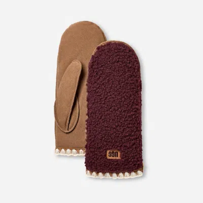 Ugg ®fluff Scalloped Mitten Leather/fleece In Wild Grape In Multi
