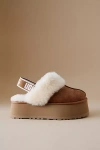 Ugg Platform Mules Made Of Camel-colored Leather With Faux Fur And Elastic Back In Brown