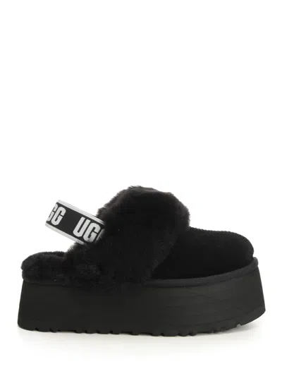 UGG FUNKETTE SANDALS BLACK