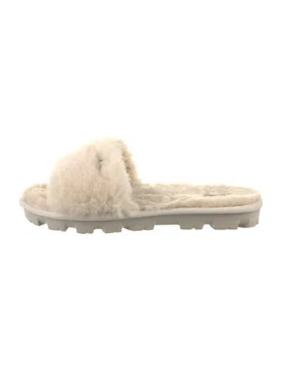 Pre-owned Ugg Fur Slides In Neutral
