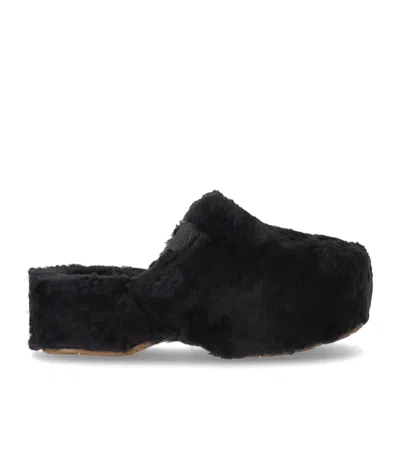 UGG FUZZ SUGAR BLACK CLOG