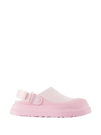Ugg Goldenglow Mules In Pink