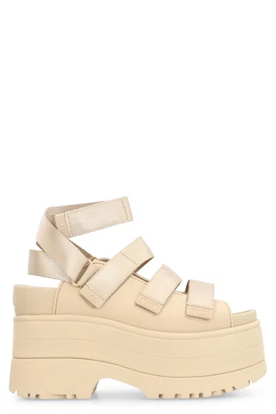 UGG GOLDENRISE PLATFORM SANDALS