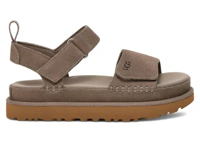 Pre-owned Ugg Goldenstar Platform Sandal (women's) Sneakers In Smoke Plume In Gray