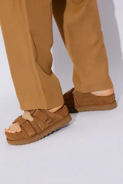 UGG UGG ‘GOLDENSTAR’ SUEDE PLATFORM SLIDES