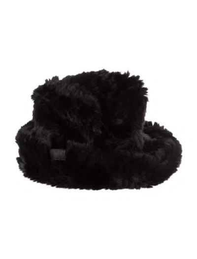 Pre-owned Ugg Hat In Black