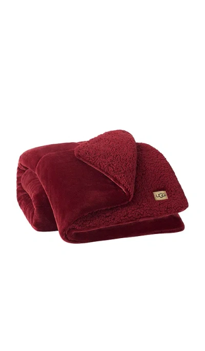 Ugg Home Avery Throw In Red