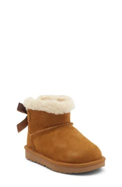 Ugg ® Kids' Mini Bailey Dual Bow Boot In Chestnut