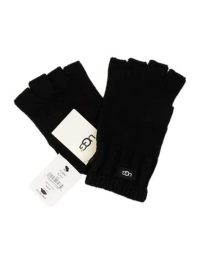 Pre-owned Ugg Knitted Fingerless Gloves W/tags In Black