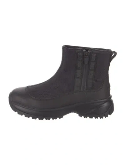 Pre-owned Ugg Leather Boots In Black