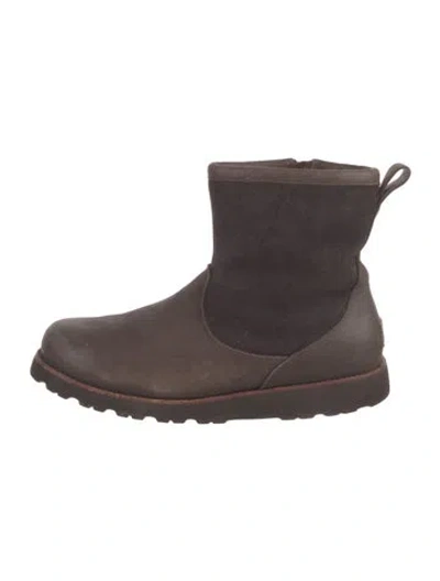 Pre-owned Ugg Leather Boots In Brown