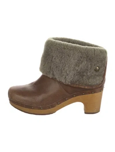 Pre-owned Ugg Leather Boots In Brown