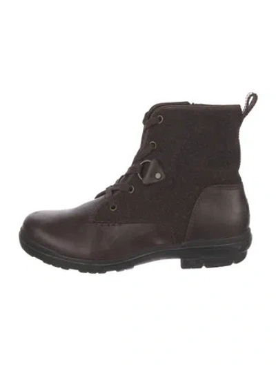 Pre-owned Ugg Leather Boots In Brown