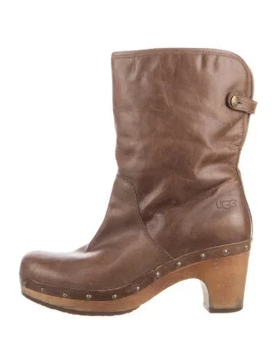 Pre-owned Ugg Leather Boots In Brown