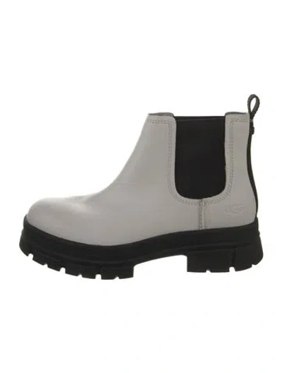 Pre-owned Ugg Leather Chelsea Boots In Multi