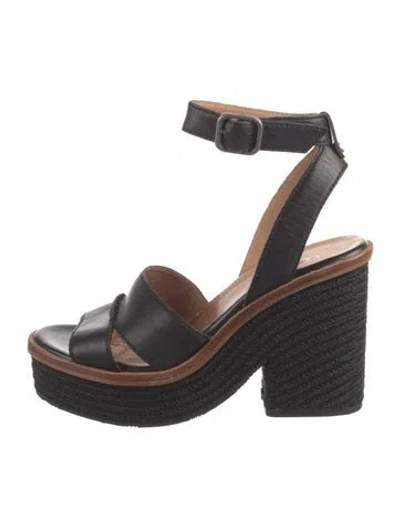 Pre-owned Ugg Leather Espadrilles In Black