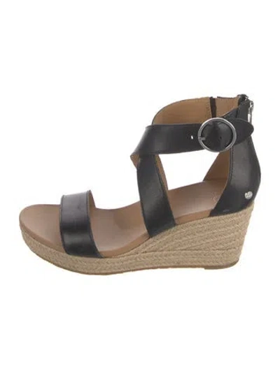 Pre-owned Ugg Leather Espadrilles In Brown