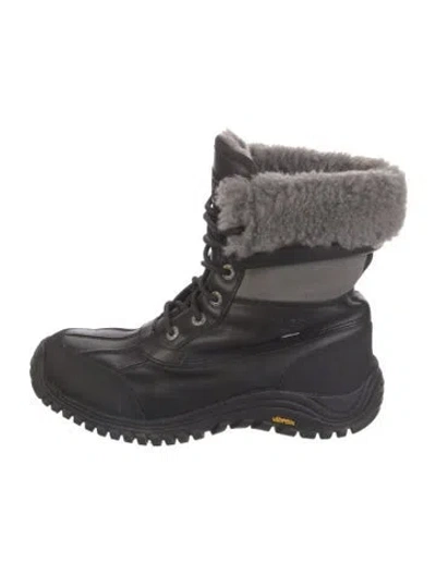 Pre-owned Ugg Leather Faux Fur Trim Snow Boots In Black