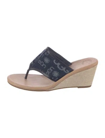 Pre-owned Ugg Leather Graphic Print Flip Flops In Brown