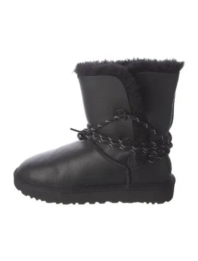 Pre-owned Ugg Leather Lace-up Boots In Black