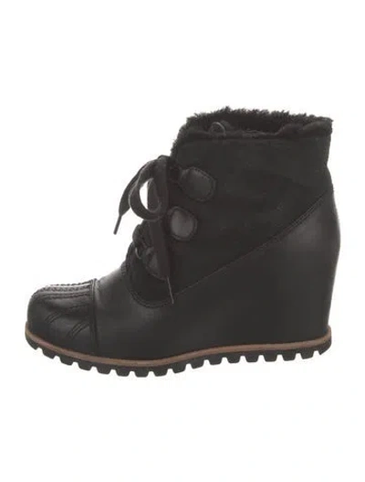 Pre-owned Ugg Leather Lace-up Boots In Black