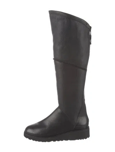 Pre-owned Ugg Leather Riding Boots In Black