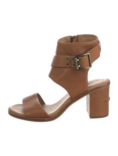 Pre-owned Ugg Leather Sandals In Brown