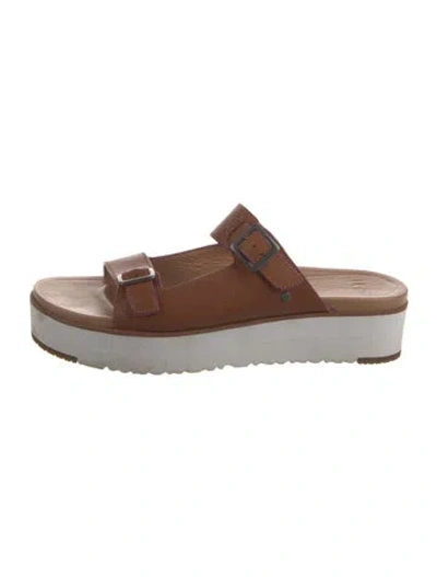 Pre-owned Ugg Leather Slides In Brown