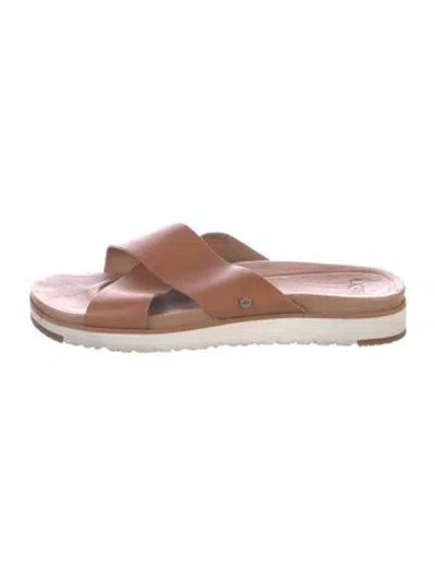 Pre-owned Ugg Leather Slides In Brown