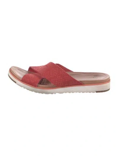 Pre-owned Ugg Leather Slides In Red