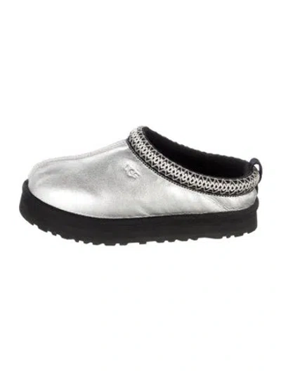 Pre-owned Ugg Leather Slippers In Multicolor