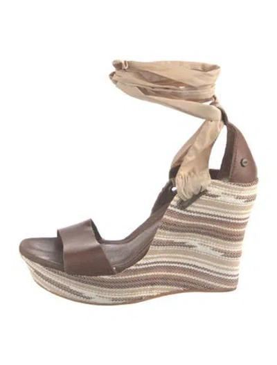 Pre-owned Ugg Leather Striped Sandals In Brown
