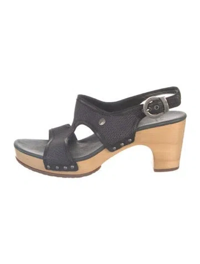 Pre-owned Ugg Leather Studded Accents Sandals In Blue