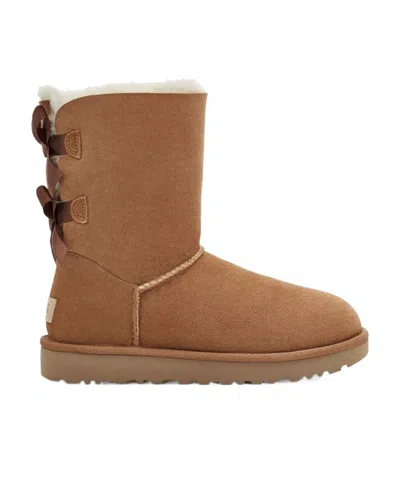 Ugg Logo Boots In Brown