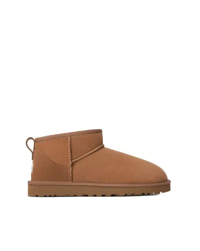 UGG M CLASSIC ULTRA MINI ANKLE BOOT IN CHESTNUT
